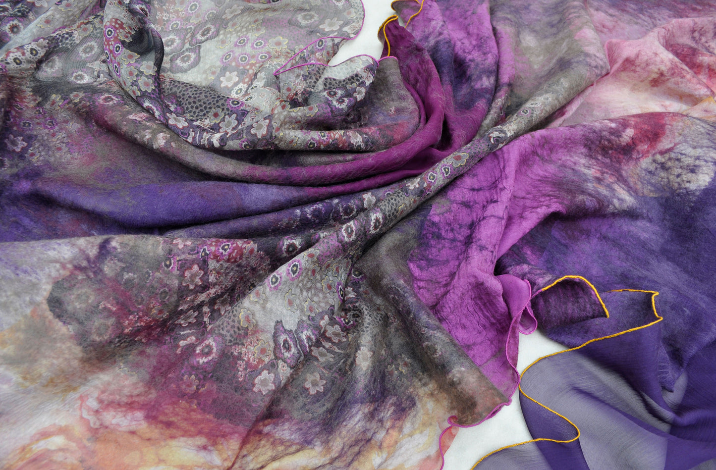 Shawl Violet Dream