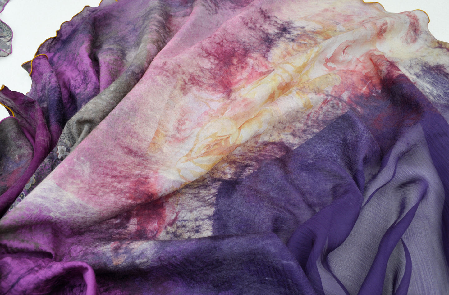 Shawl Violet Dream