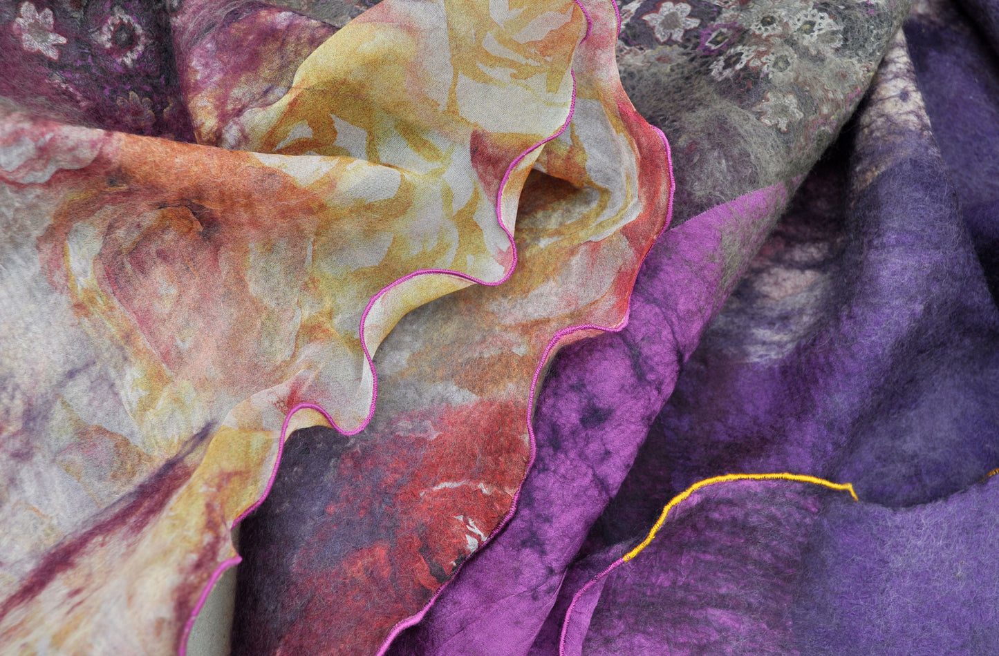 Shawl Violet Dream