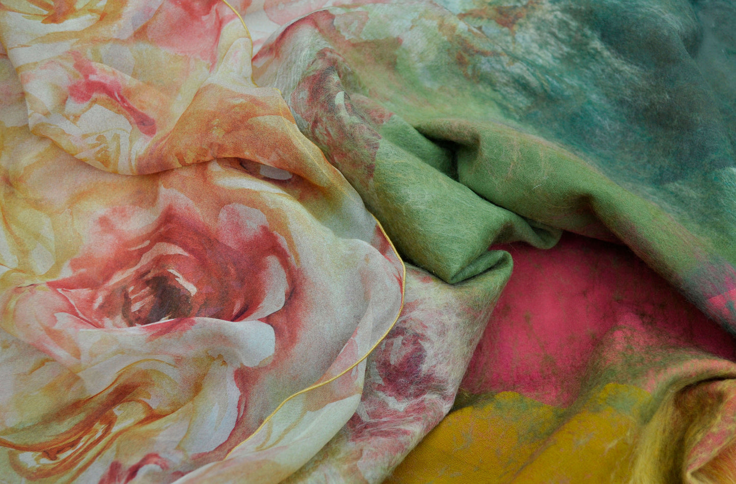 Shawl Florentine Rose